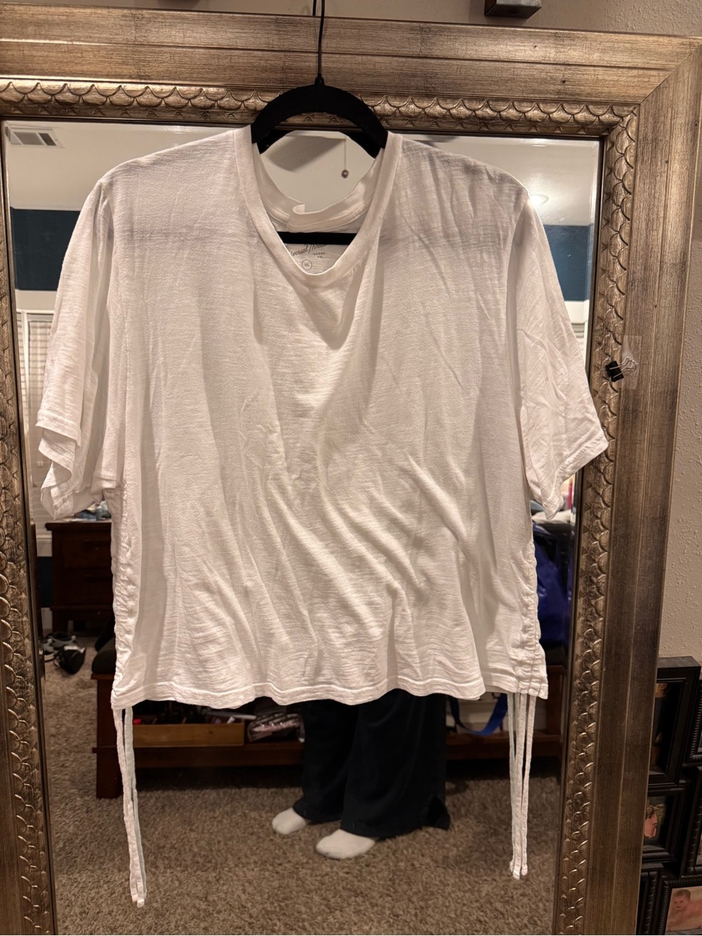 Universal Thread White Tie-Hem Crop Short Sleeve Top